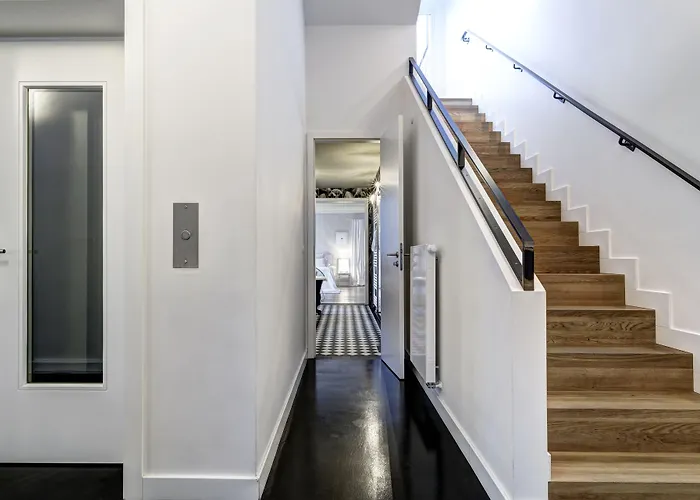 מלון דירות Gorki 5*