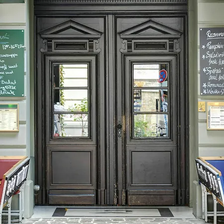 Gorki 5* Βερολίνο